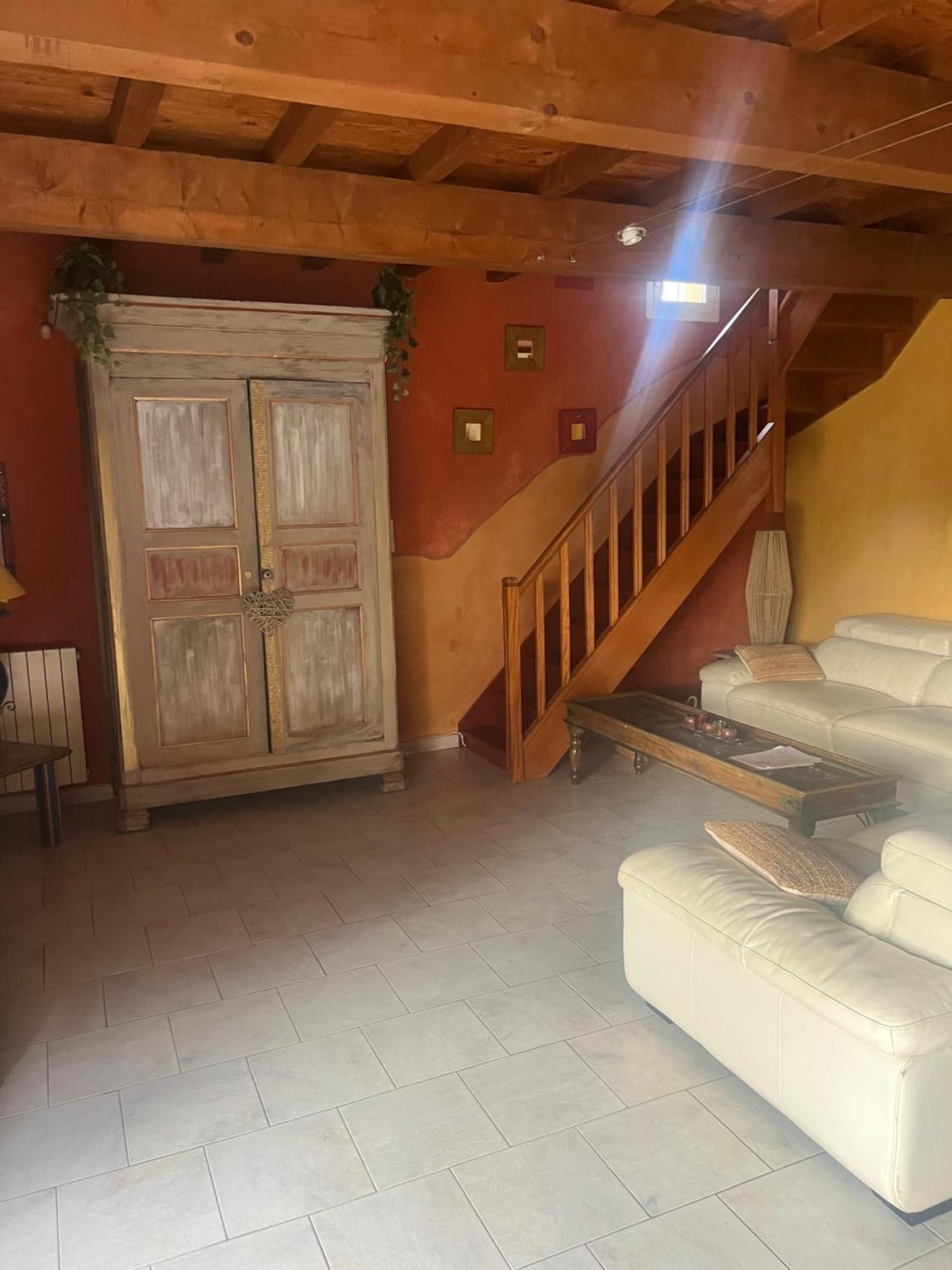 Du Ruisseau Apartment